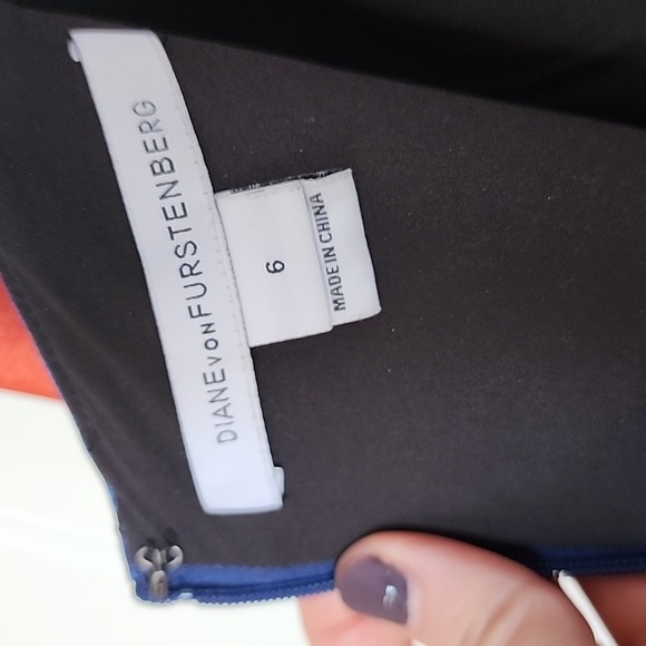 DVF JAKARTA SILK DRESS SIZE 6 - Picture 2 of 4